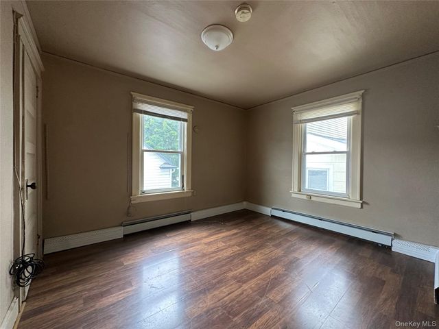 4 Harding Street, Middletown, NY 10940