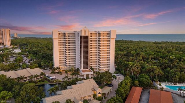 6361 Pelican Bay BLVD 402, Naples, FL 34108