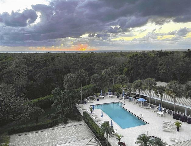 6361 Pelican Bay BLVD 402, Naples, FL 34108