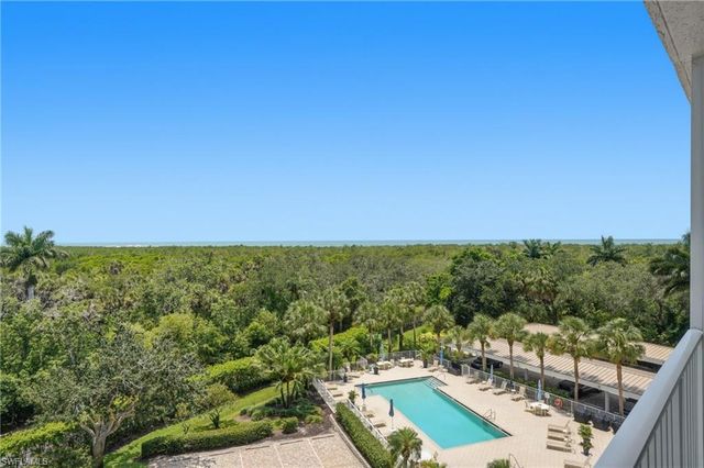 6361 Pelican Bay BLVD 402, Naples, FL 34108
