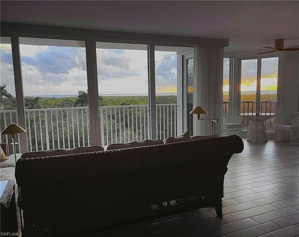 6361 Pelican Bay BLVD 402, Naples, FL 34108
