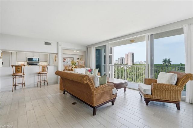 6361 Pelican Bay BLVD 402, Naples, FL 34108