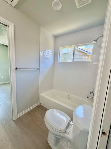 1102 Elm Street, Deer Park, TX 77536