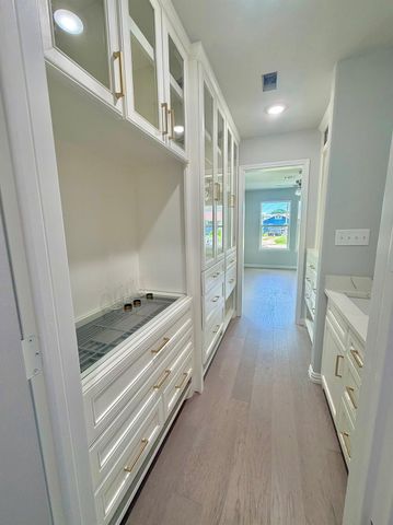 1102 Elm Street, Deer Park, TX 77536