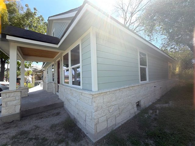 1102 Elm Street, Deer Park, TX 77536