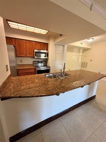 3020 PARKWAY BOULEVARD 103, Kissimmee, FL 34747