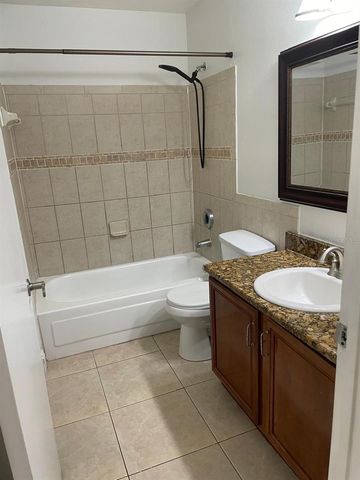 3020 PARKWAY BOULEVARD 103, Kissimmee, FL 34747