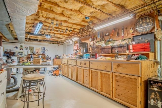 17 Ice Pond Drive, Rowley, MA 01969