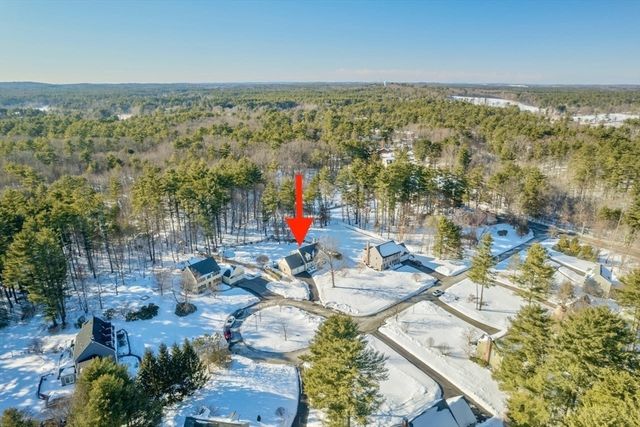 17 Ice Pond Drive, Rowley, MA 01969