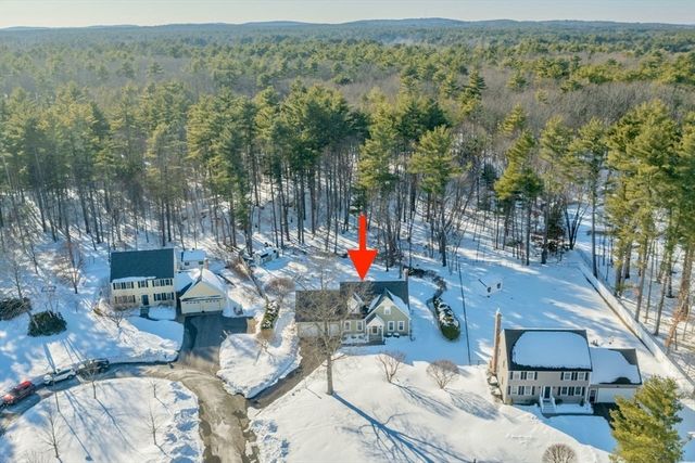 17 Ice Pond Drive, Rowley, MA 01969