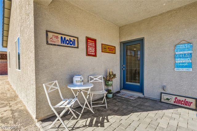 73 Hawk Avenue, Pahrump, NV 89060