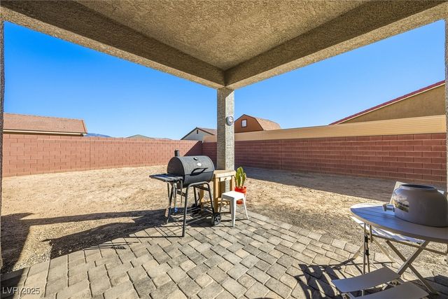 73 Hawk Avenue, Pahrump, NV 89060