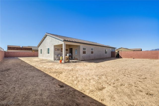 73 Hawk Avenue, Pahrump, NV 89060