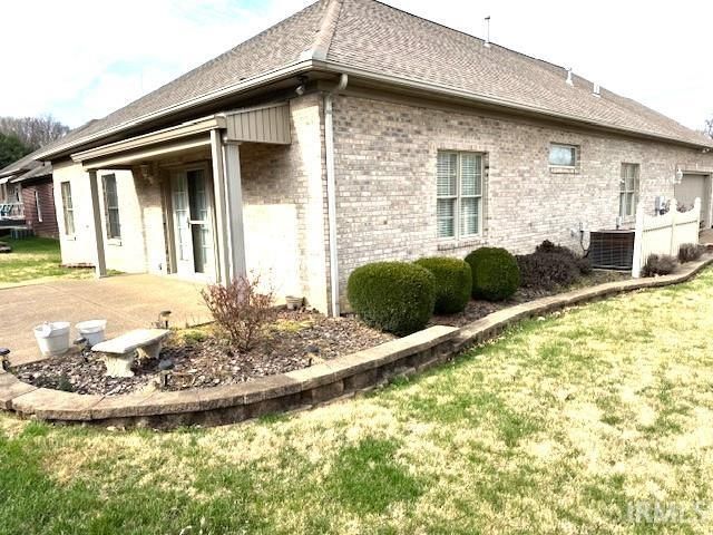 2901 Betsy Court, Evansville, IN 47720