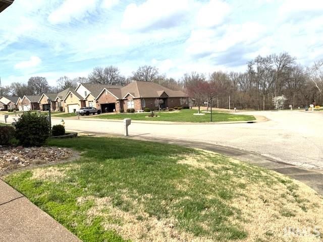 2901 Betsy Court, Evansville, IN 47720