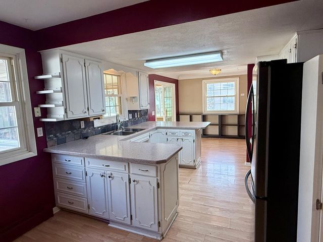 1065 Jorgenson Street, Hutchinson, MN 55350