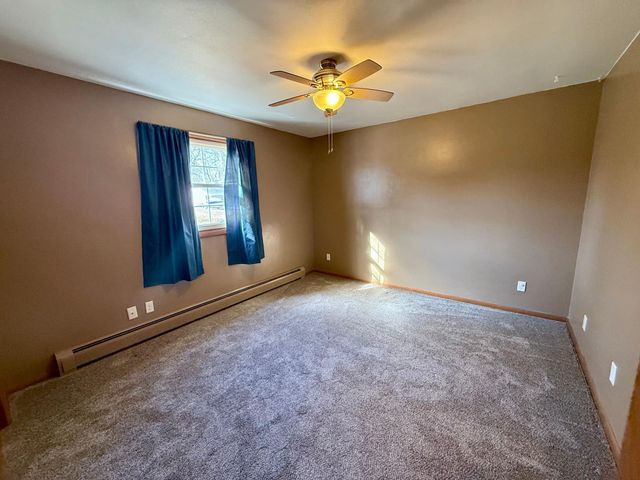 1065 Jorgenson Street, Hutchinson, MN 55350