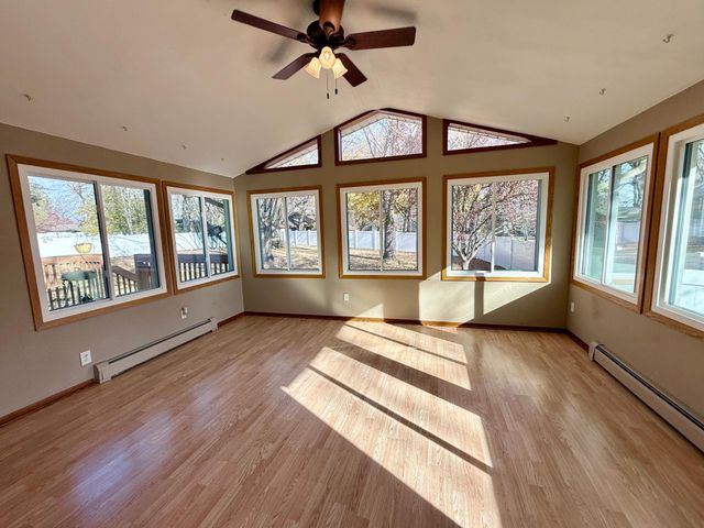 1065 Jorgenson Street, Hutchinson, MN 55350