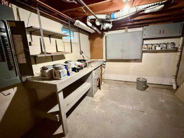 1065 Jorgenson Street, Hutchinson, MN 55350