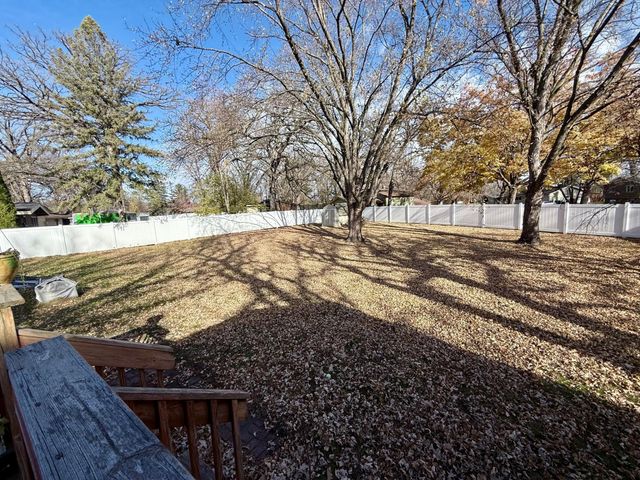 1065 Jorgenson Street, Hutchinson, MN 55350