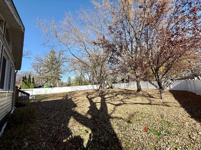 1065 Jorgenson Street, Hutchinson, MN 55350