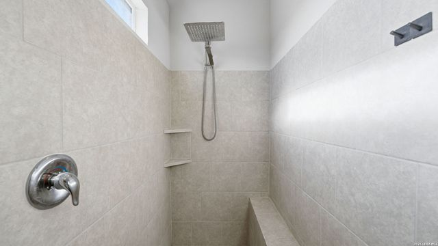 1819 Sadie Lark, New Braunfels, TX 78130