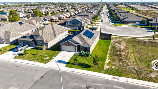 1819 Sadie Lark, New Braunfels, TX 78130