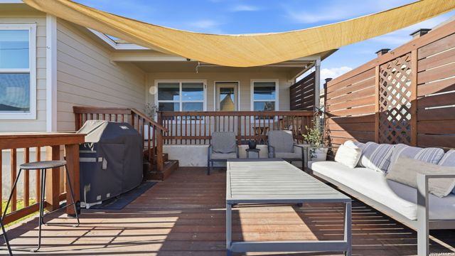 1819 Sadie Lark, New Braunfels, TX 78130