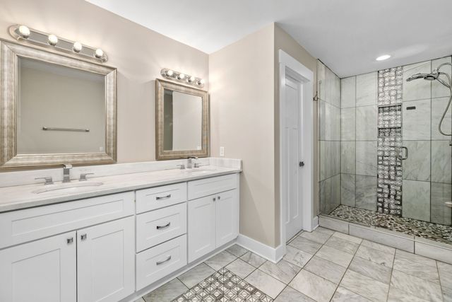 5725 Morrow Rd, Nashville, TN 37209