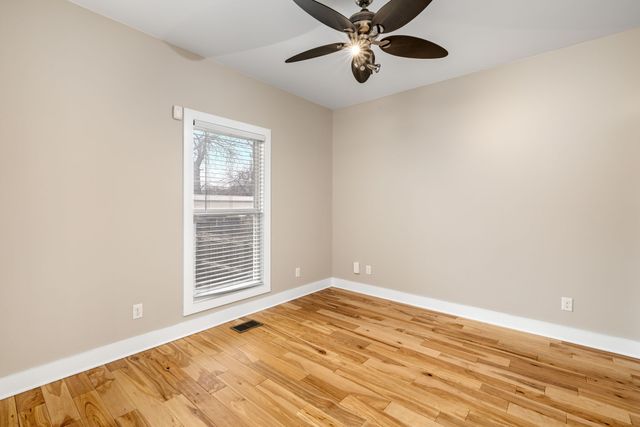 5725 Morrow Rd, Nashville, TN 37209