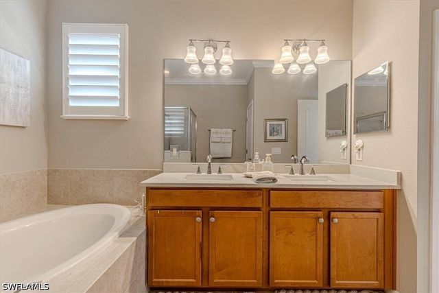 14510 Lanier CT, Naples, FL 34114