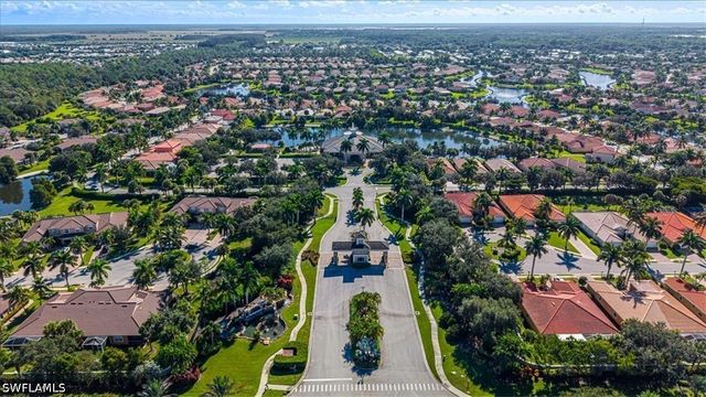 14510 Lanier CT, Naples, FL 34114