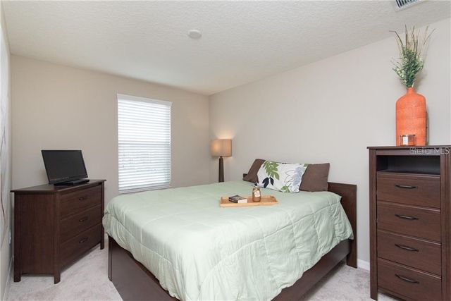 7083 WOODCHASE GLEN DRIVE, Riverview, FL 33578