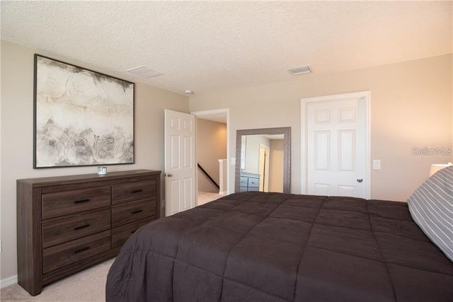 7083 WOODCHASE GLEN DRIVE, Riverview, FL 33578