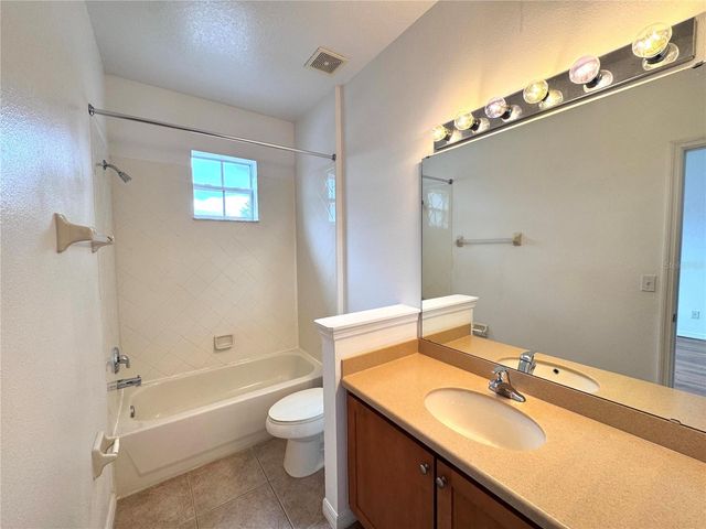 10735 SAVANNAH WOOD DRIVE 208, Orlando, FL 32832