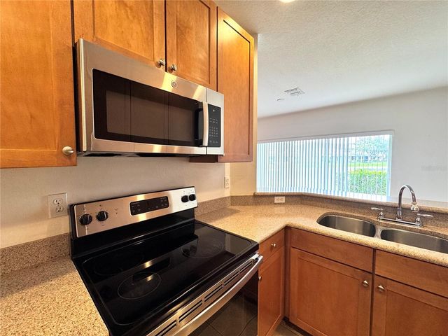 10735 SAVANNAH WOOD DRIVE 208, Orlando, FL 32832