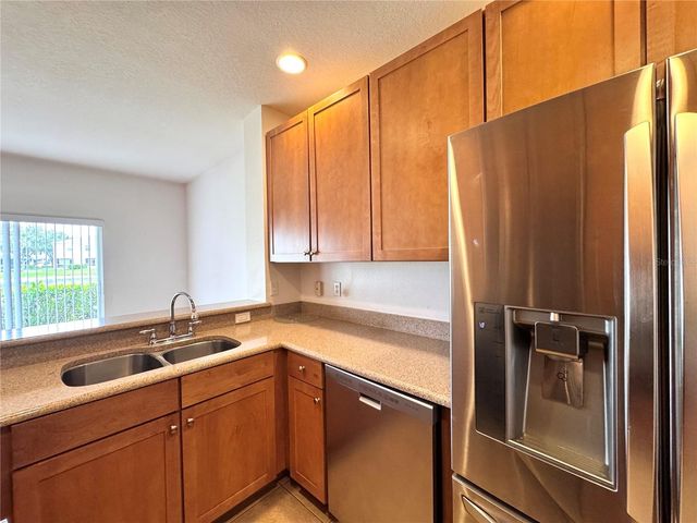 10735 SAVANNAH WOOD DRIVE 208, Orlando, FL 32832