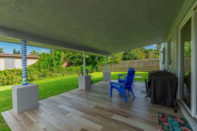 762 Gardenia Drive, Royal Palm Beach, FL 33411