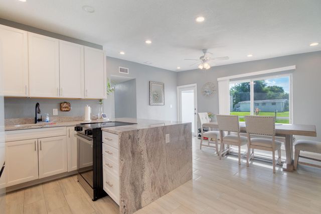 762 Gardenia Drive, Royal Palm Beach, FL 33411