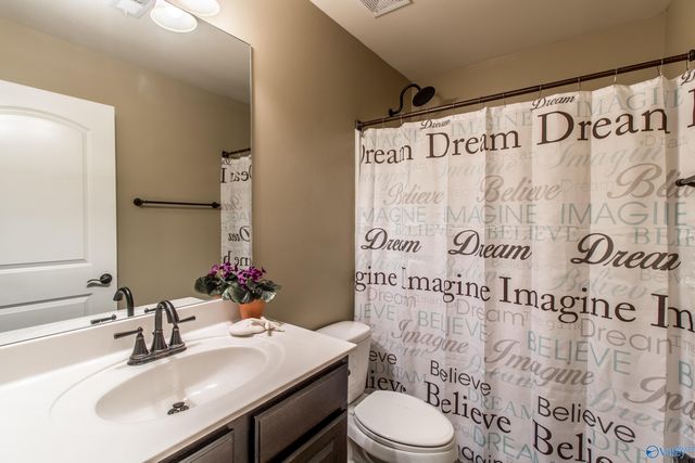 5021 Montauk Trail, Owens Cross Roads, AL 35763