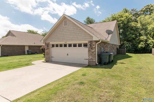 5021 Montauk Trail, Owens Cross Roads, AL 35763