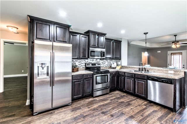 5021 Montauk Trail, Owens Cross Roads, AL 35763