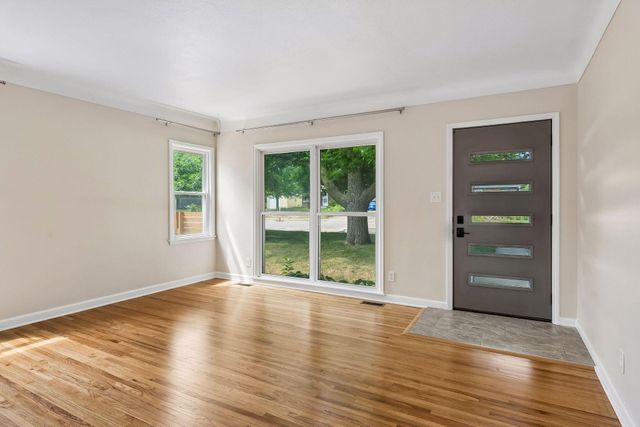 6825 Nicollet Avenue, Richfield, MN 55423