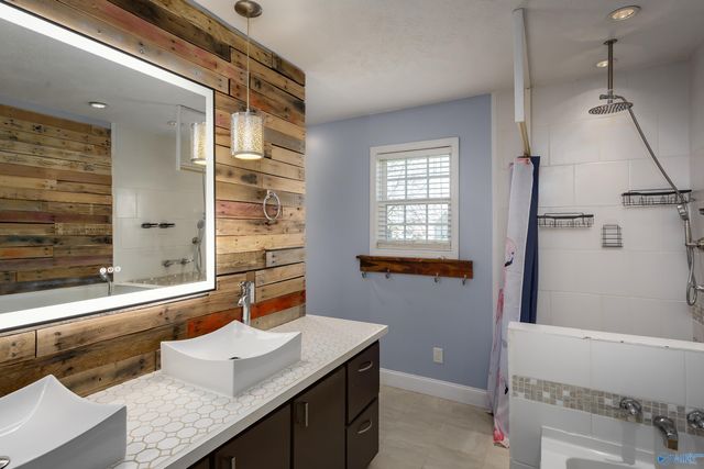 220 Gobble Drive, Florence, AL 35634