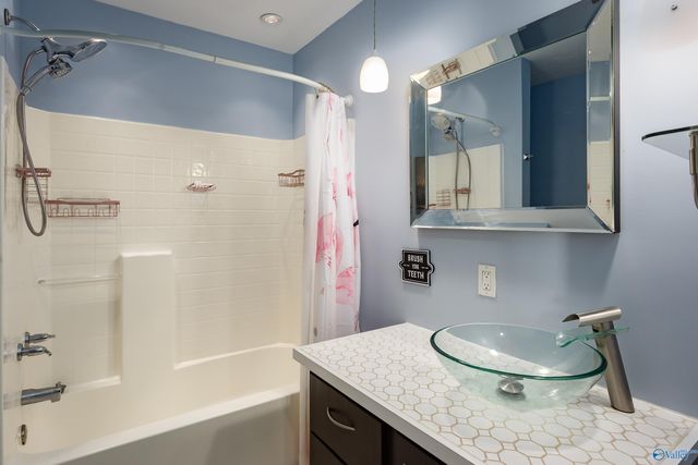 220 Gobble Drive, Florence, AL 35634