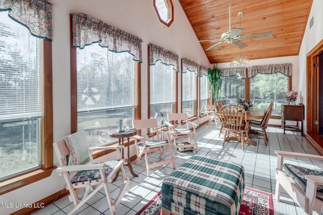 16000 Moragas Lane, Kiln, MS 39556