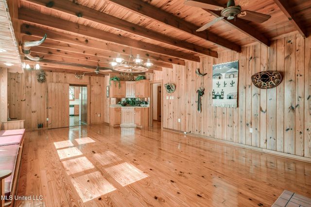 16000 Moragas Lane, Kiln, MS 39556