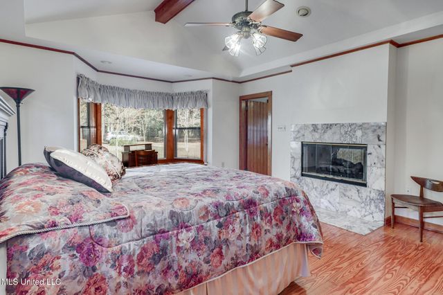 16000 Moragas Lane, Kiln, MS 39556