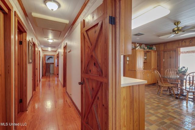 16000 Moragas Lane, Kiln, MS 39556