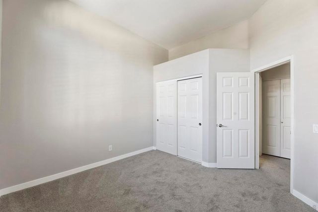 11908 Tivoli Park Row 7, San Diego, CA 92128